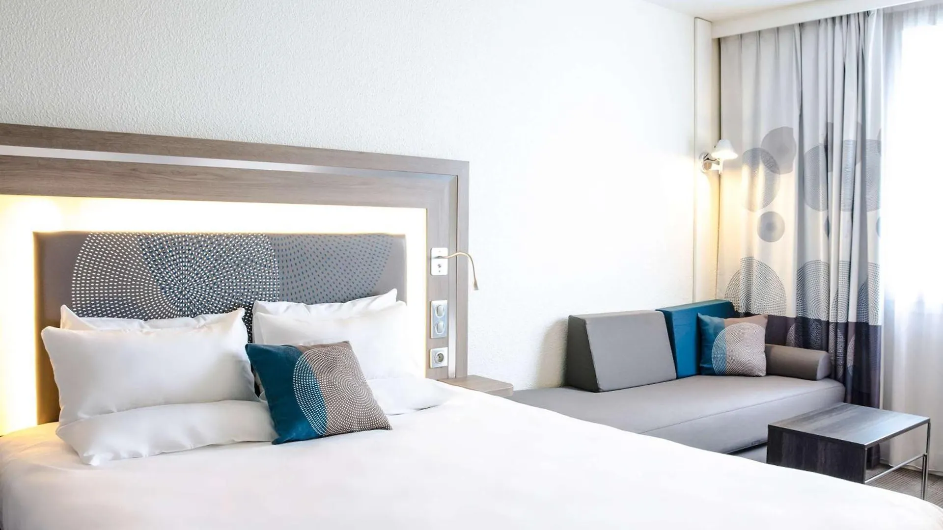 Novotel 17 4*