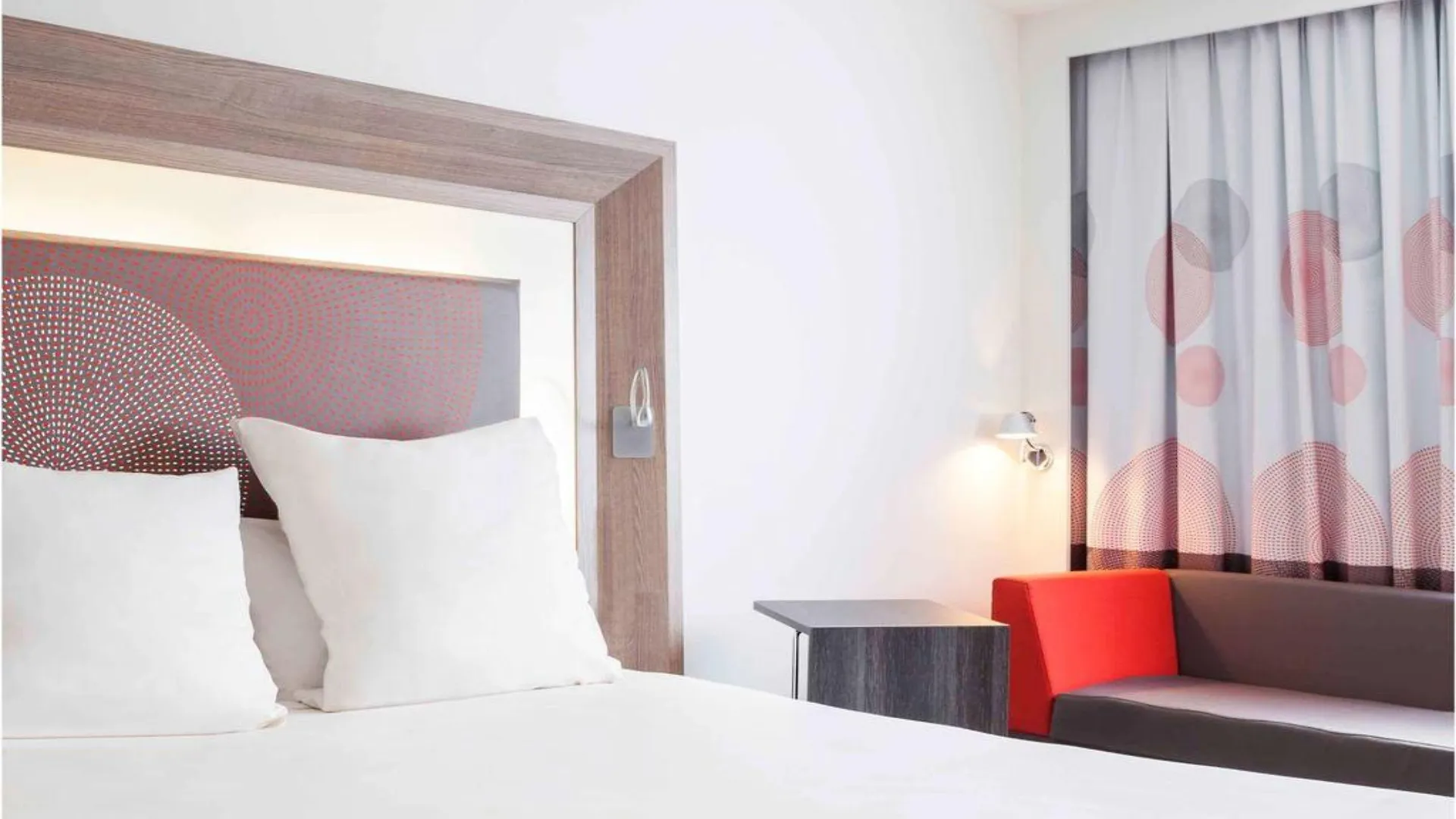 Hotel Novotel 17 4*