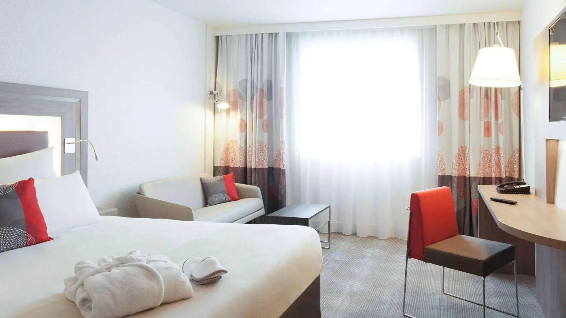 Novotel 17 4* Paris