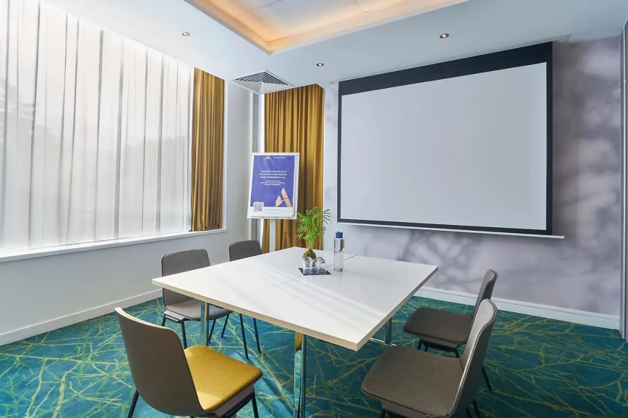 Novotel 17 Otel