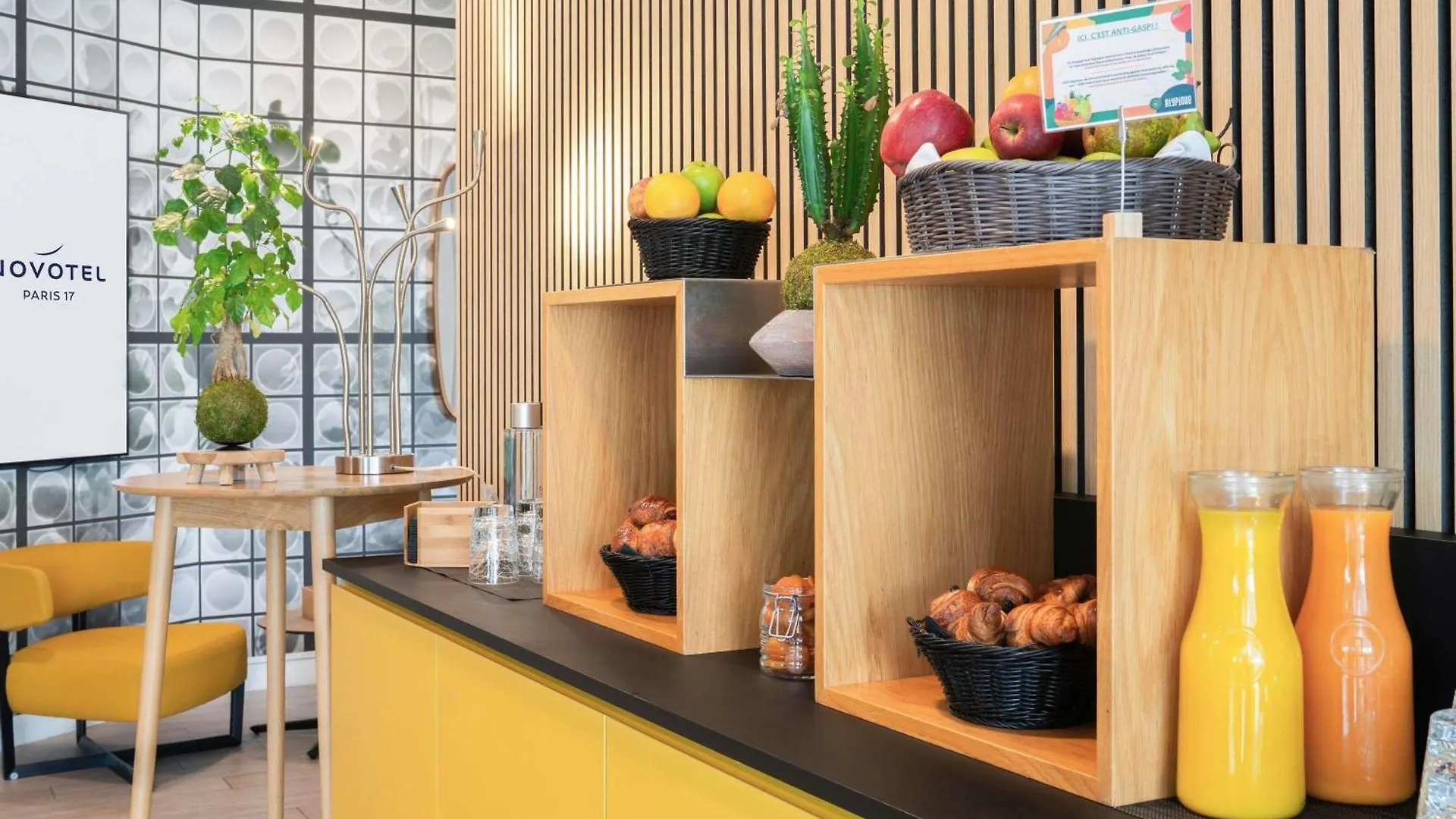 Hotel Novotel 17 4*